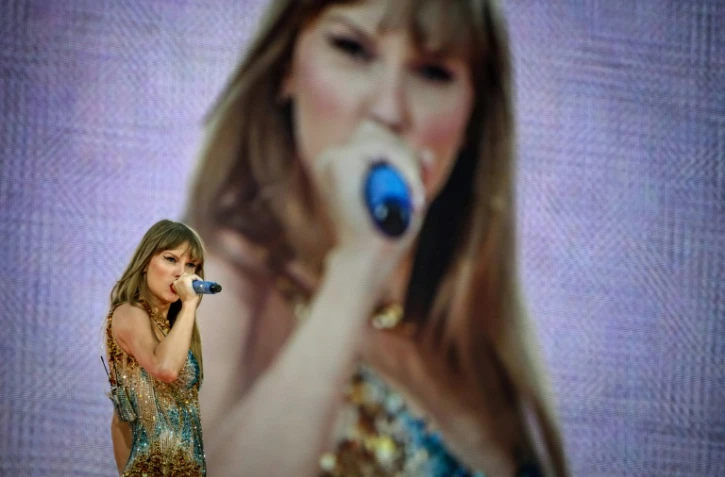 La chanteuse américaine Taylor Swift en concert le 2 juin 2024 à Decines-Charpieu, dans l'est de la France