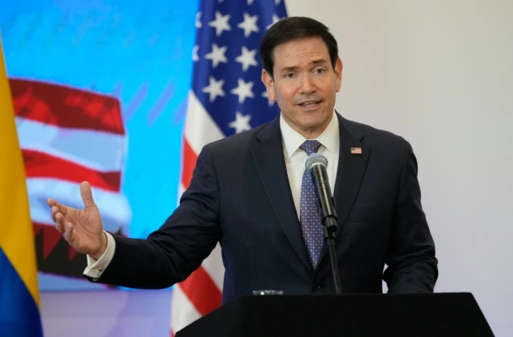 Le secrétaire d'Etat américain Marco Rubio tient une conférence de presse lors d'une cérémonie de signature d'accords bilatéraux avec le président colombien Abelardo de la Espriella (hors-champ) à Barranquilla, en Colombie, le 8 septembre 2026
