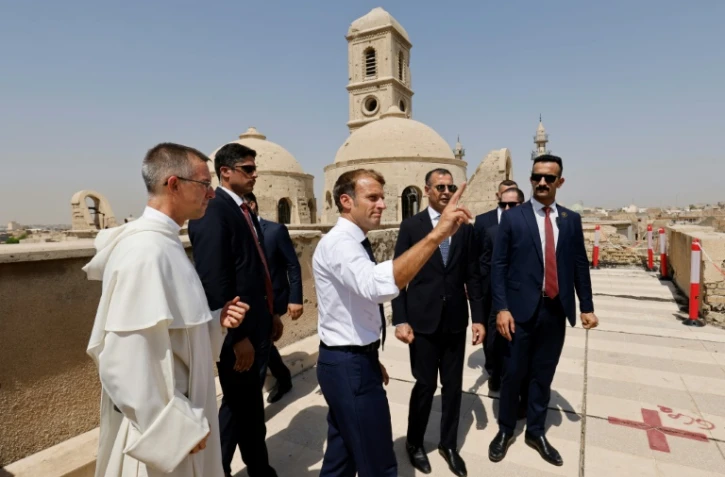 Le président français Emmanuel Macron dans une église catholique de Mossoul, en Irak, le 29 août 2021