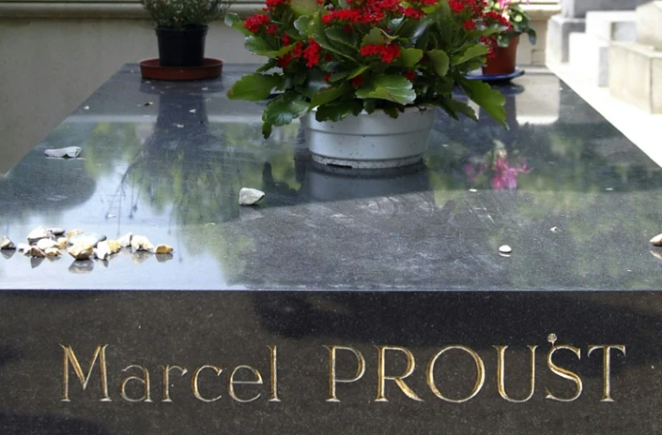 La tombe de Marcel Proust le 14 mai 2004 au Père Lachaise