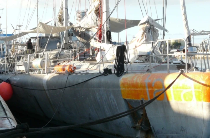 Mercredi 12 Mai 2010 - Le bateau Tara au Port, à La Réunion