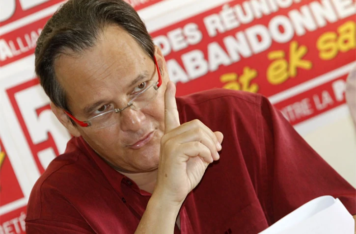 Conférence de presse de Pierre Verges