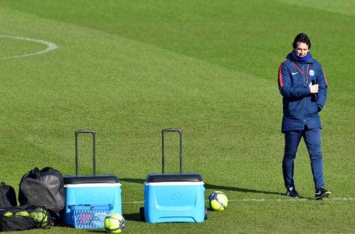 Le technicien Unai Emery dirige une séance d'entraînement du PSG, le 23 février 2018 à Saint-Germain-en-Laye 
