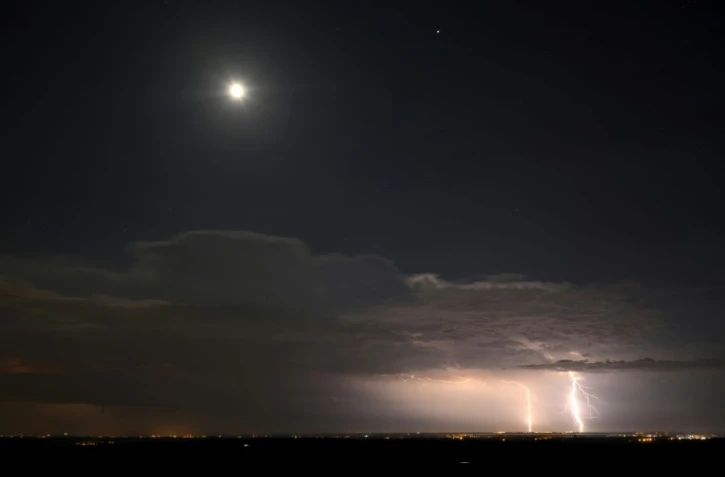 Un orage sur Montaud au nord de Montpellier, le 16 août 2022