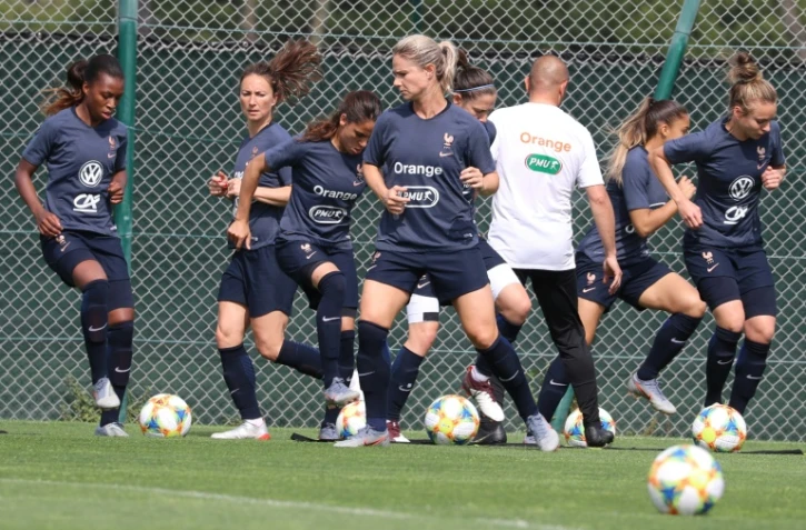 Séance d'entraînement des Bleues, le 10 juin 2019 à Nice 