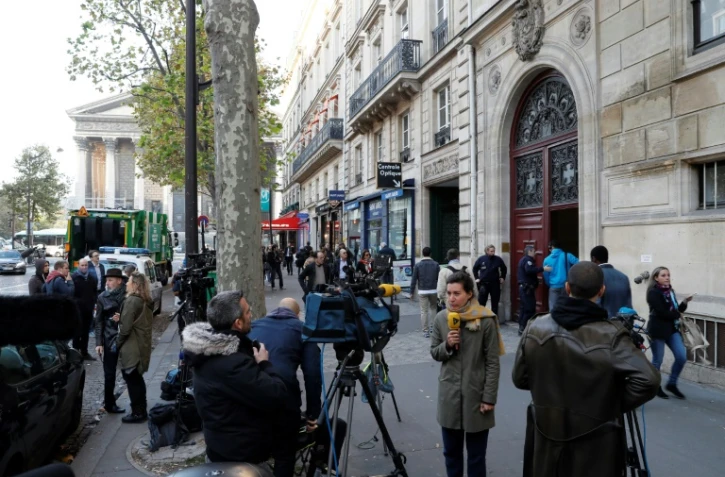 Vue extérieure en date du 3 octobre 2016 à Paris de la résidence où Kim Kardashian s'est fait braquer