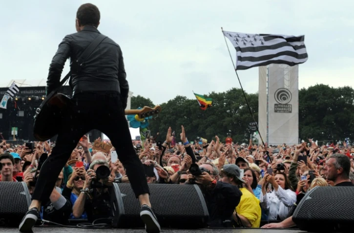 Concert de Calogero au Festival des Vieilles Charrues, le 18 juillet 2015