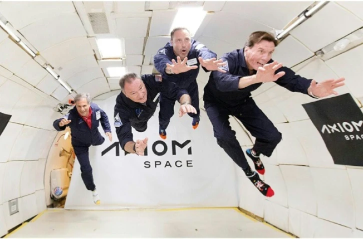 (g-d) L'équipage de la mission AX-1: l'Israélien Eytan Stibbe, le commandant américano-espagnol Michael Lopez-Alegria, le Canadien Mark Pathy, l'Américain Larry Connor lors d'un entraînement à Cap Canaveral, le 14 février 2022