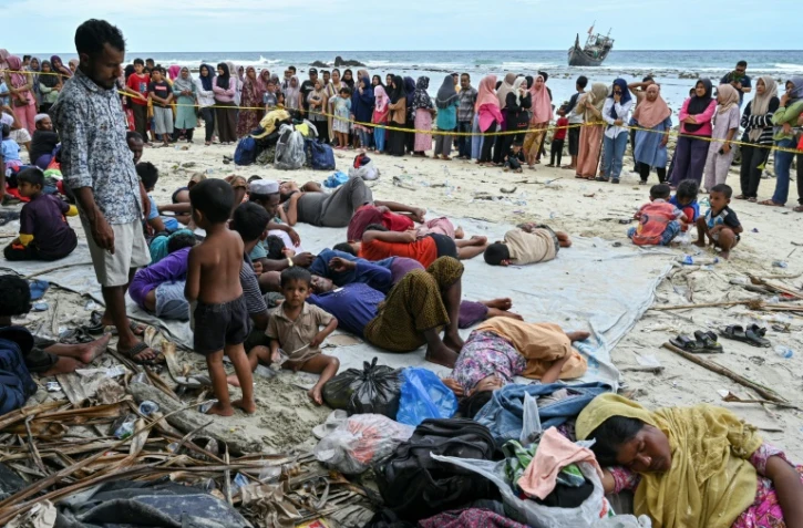 Plus d'une centaine de réfugiés rohingyas sont arrivés sur l'île de Sabang, dans la province d'Aceh (ouest de l'Indonésie), le 2 décembre 2023
