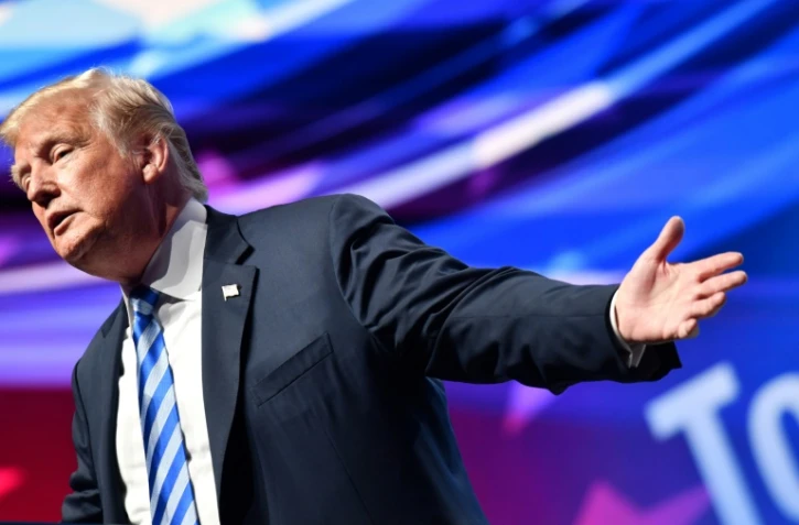 Le président Donald Trump affirme que les attentats du 13-Novembre auraient fait moins de morts si les gens avaient été armés