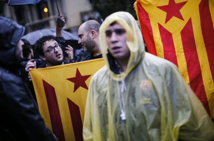 Des manifestants en faveur de l'indépendance de la Catalogne à Barcelone le 19 octobre 2017
