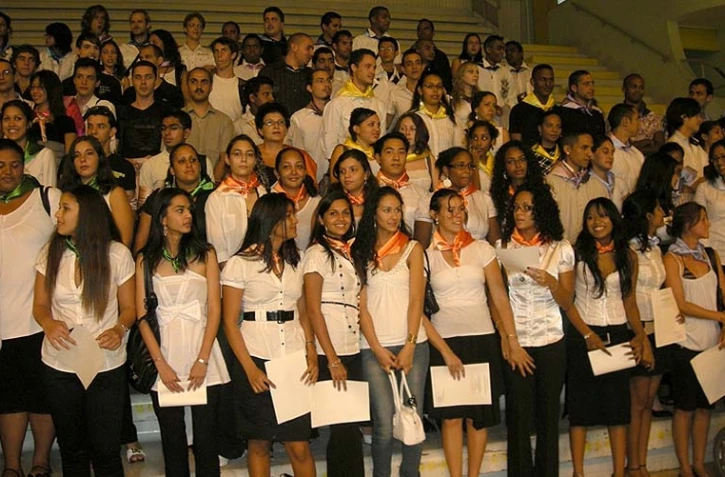 Remise de diplôme à la Faculté des Sciences et Technologie (Photo Nicolas Sébastien)
