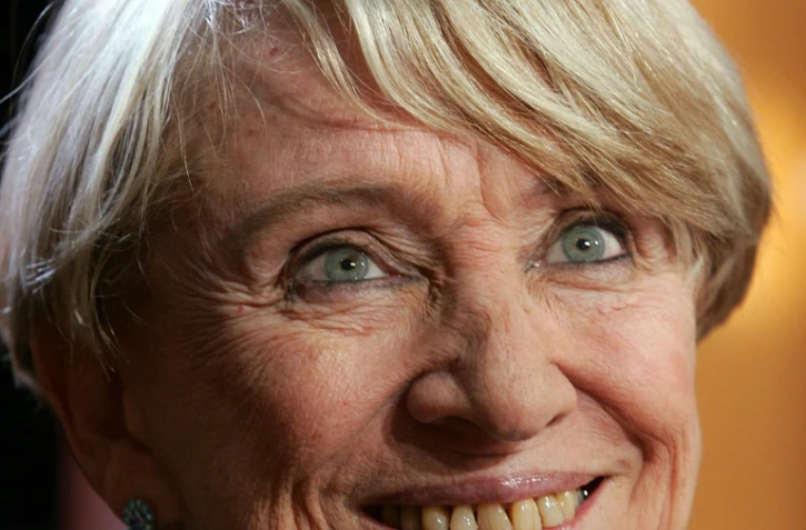 La romancière Françoise Mallet-Joris le 11 janvier 2005 à Paris, sur le plateau de l'émission littéraire de TF1 Vol de Nuit