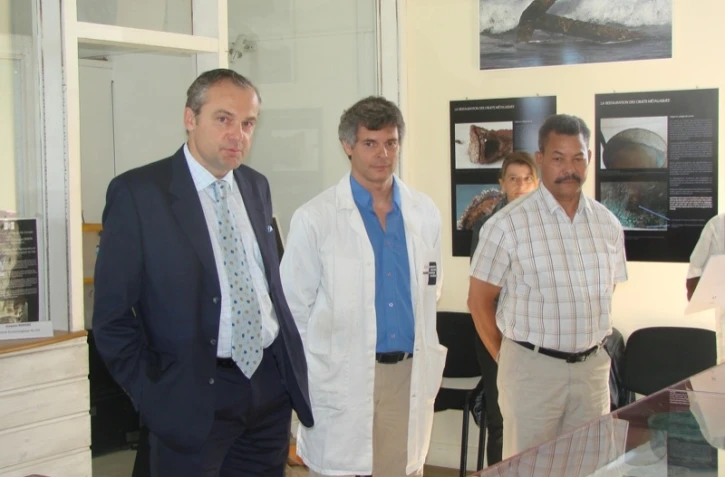 Vendredi 2 juillet 2010 - Inauguration de l'atelier de restauration des objets des esclaves oubliés de Tromelin (Photo D.R)