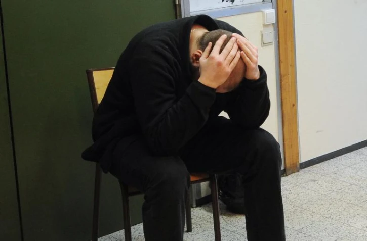 dans tous les métiers, "on se dope pour tenir", dit Marie Pezé, docteur en psychologie, psychanalyste et pionnière du traitement de la "souffrance au travail"