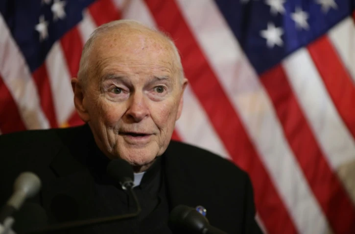 Le cardinal Theodore McCarrick, archevêque émérite de Washington,   photographié le 8 décembre 2015, a été défroqué par le pape et redevient M. Theodore McCarrick.