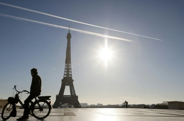 L'esplanade du Trocadéro, déserte, à Paris, le 18 novembre 2020