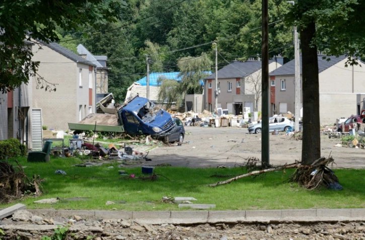 Dans une rue de Trooz, en Belgique, le 13 août 2021, un mois après des crues meurtrières