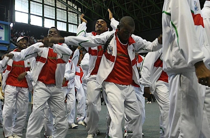 Vendredi 30 juillet 2010

Cérémonie d'ouverture des 7ème jeux de la CJSOI au stade Jean Ivoula (Photo Marie Trouvé)