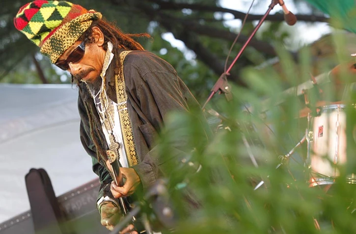 Sakifo 2010 - Concert de Ti Rat et Rouge reggae