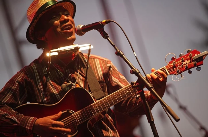 Samedi 7 Août 2010

Sakifo concert de Mami Bastah