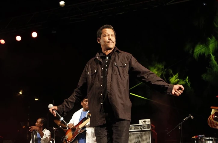 Samedi 7 Août 2010

 Sakifo concert de Désiré François et Cassiya