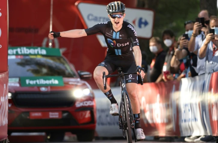 Le coureur de la Sunweb Michael Storer vainqueur en solitaire de la 7e étape de La Vuelta au Balcon de Alicante, le 20 août 2021 