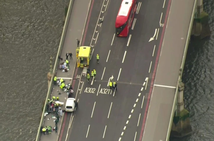 Lieu de l'attentat près du Parlement à Londres, sur une photo extraite le 22 mars 2017 d'une vidéo filmée par un hélicoptère d'ITN