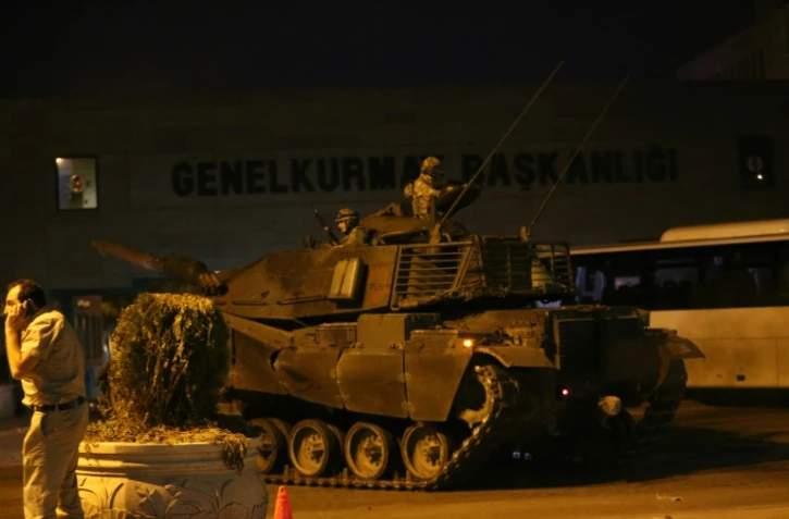 Un char de l'armée turque à Ankara, le 16 juillet 2016