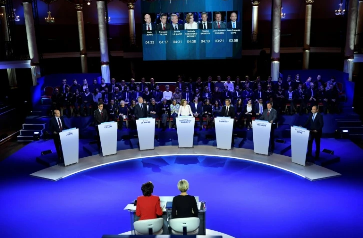 Les candidats à la primaire de la droite réunis salle Wagram à Paris le 3 novembre 2016