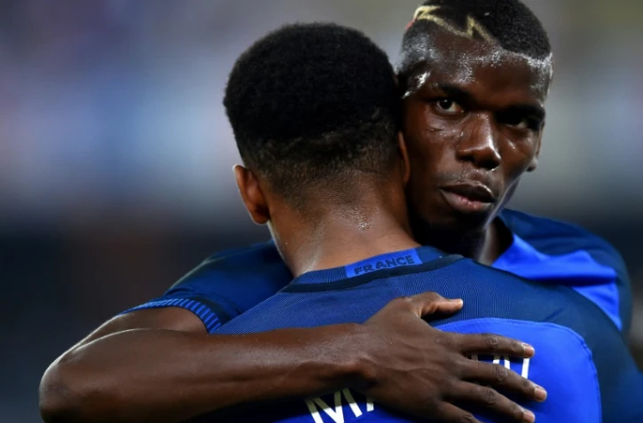 Paul Pogba avec Anthony Martial lors du match Italie-France, le 1er septembre 2016 Ă Bari