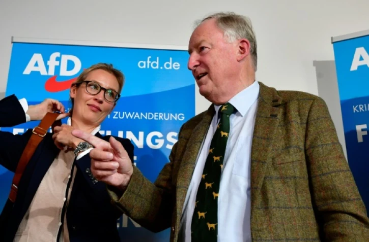 Alice Weidel Alexander Gauland, deux candidats de l'Alternative pour l'Allemagne (AfD), la formation nationaliste et anti-immigration qui espère être en mesure de former un groupe parlementaire après les législatives, le 18 septembre 2017 à Berlin.