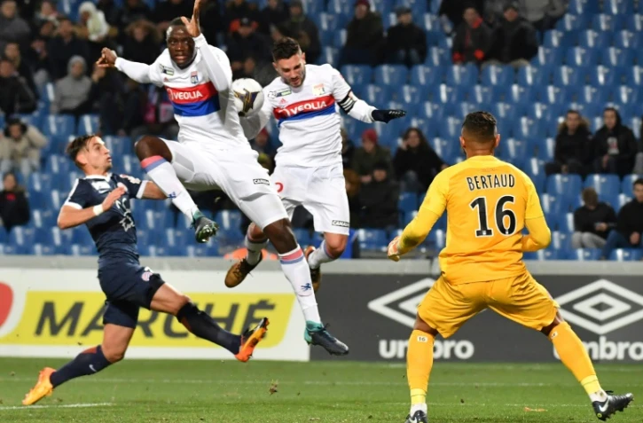 Réaction attendue pour l'OL de Mouctar Diakhaby et son capitaine Jordan Ferri, battus à Montpellier en Coupe de la Ligue, le 13 décembre 2017