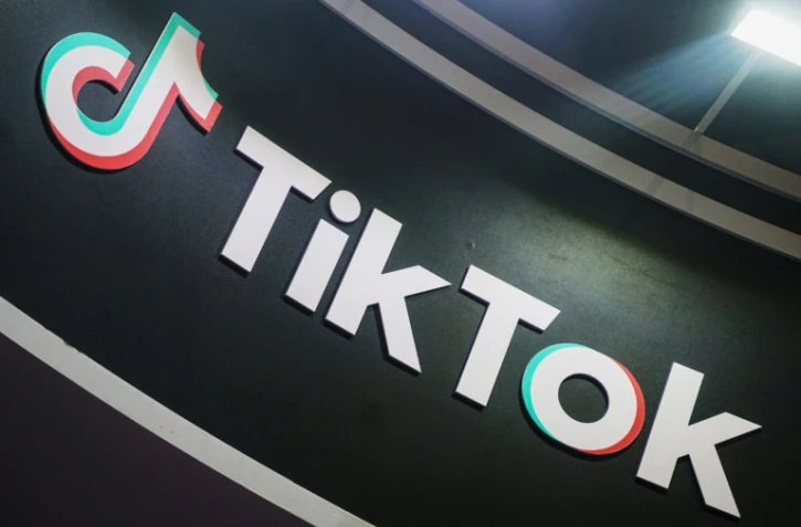 L'Assemblée nationale devrait approuver mercredi - ou jeudi - la création d'une commission d'enquête sur les effets psychologiques de TikTok sur les enfants et les adolescents, le réseau social à l'algorithme controversé étant particulièrement populaire chez les jeunes en France