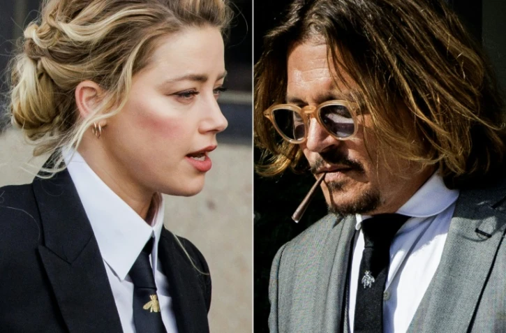 Un montage montrant l'actrice Amber Heard le 13 avril 2022 et la star Johnny Depp le 11 avril 2022 aux portes du tribunal de Fairfax, près de Washington