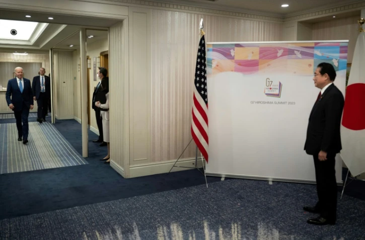 Le Premier ministre japonais Fumio Kishida se prépare à accueillir le président américain Joe Biden à Hiroshima avant le sommet du G7, le 18 mai 2023