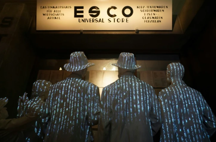 Des statues au Musée des réfugiés juifs de Shanghai, en décembre 2020