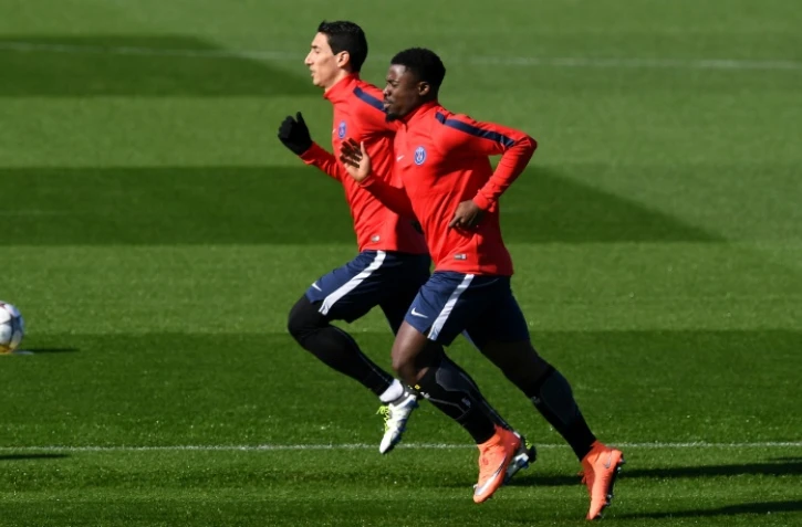 Angel Di Maria et Serge Aurier à l'entraînement le 5 avril 2016 à Saint-Germain-en-Laye