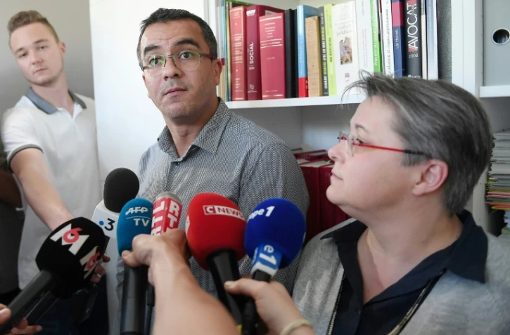 Les avocats de la famille Musenga, Mohamed Aachour et Nicole Radius, lors d'une conférence de presse le 9 mai 2018