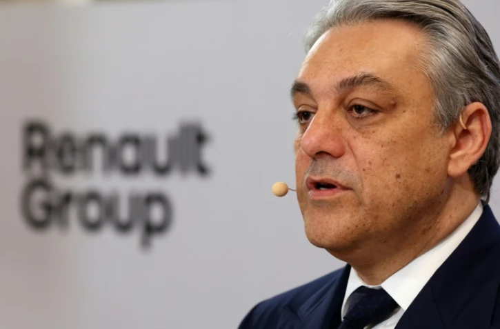 Le patron de Renault Luca de Meo, qui préside l'ACEA, le 6 décembre 2023 à Boulogne-Billancourt (France)