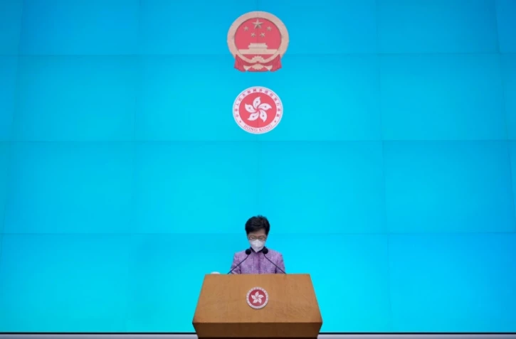 La dirigeante de Hong Kong, Carrie Lam, annonce son départ lors d'une conférence de presse, le 4 avril 2022
