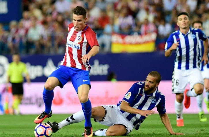 Kevin Gameiro (à gauche) lors du match Atlético - Deportivo Alaves, le 21 août 2016 à Madrid