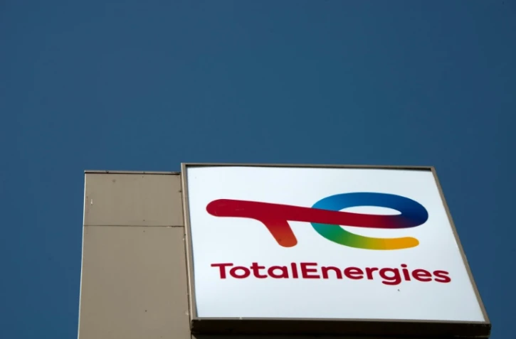 Le géant français de l'énergie TotalEnergies a officiellement annoncé jeudi la "reprise complète" de son vaste projet gazier controversé au Mozambique, après cinq ans d'interruption consécutive à une attaque jihadiste meurtrière