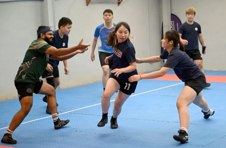 Un groupe pratiquant le kabbadi le 23 mai 2022 à Hong Kong