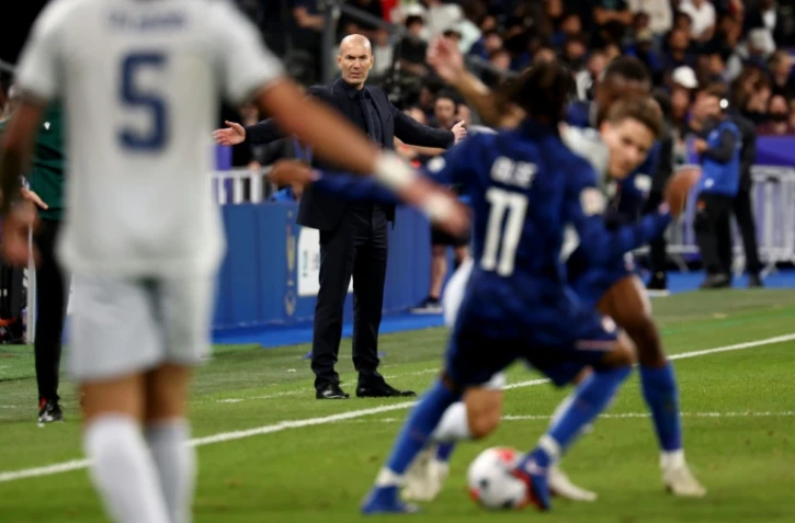 Le sélectionneur français Zinédine Zidane, lors du match nul entre les Bleus et l'Italie comptant pour la 3e journée de la Ligue des nations, le 2 octobre 2026 à Saint-Denis