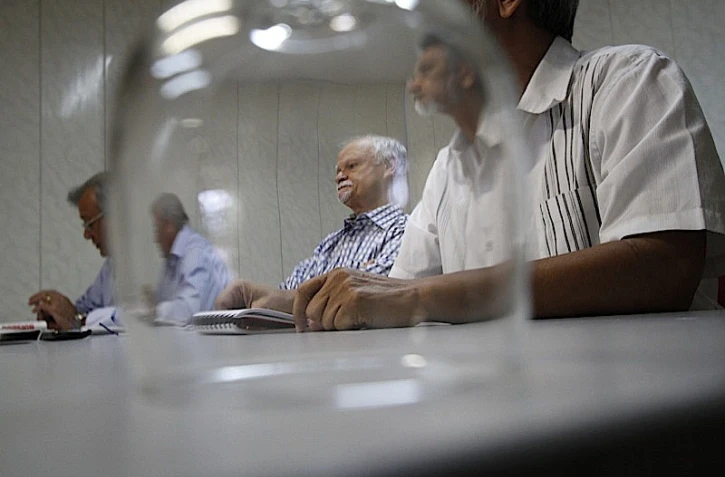 Vendredi 20 Août 2010

 Conférence de presse du PCR