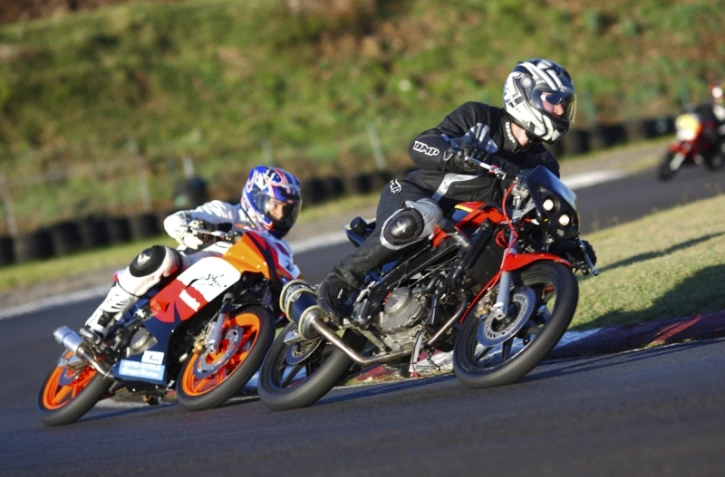 Samedi 21 et dimanche 22 Août

Cyclo - Les 24 heures de la Jamaïque photo Image- Réunion.re