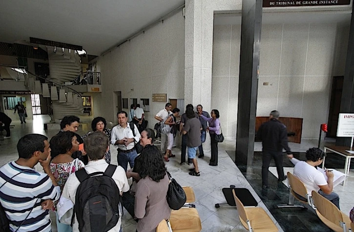 Lundi 23 Août 2010

 ARAST au tribunal des prud'hommes