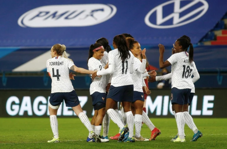 Les joueuses de l'équipe de France, ici lors d'un match amical contre l'Angleterre le 9 avril à Caen, affrontent la Slovénie le 21 septembre 2021