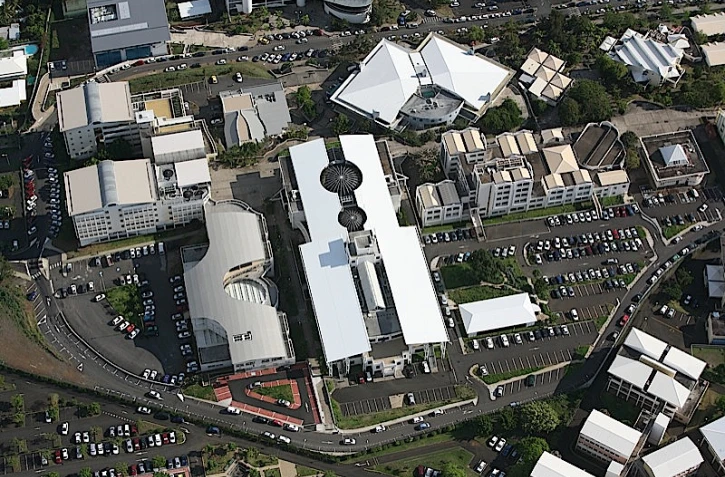 Université de La Réunion  ,